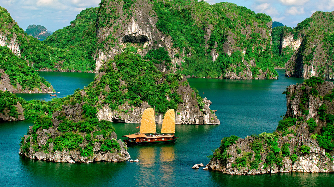 3 days 2 nights package with Hanoi and Halong bay